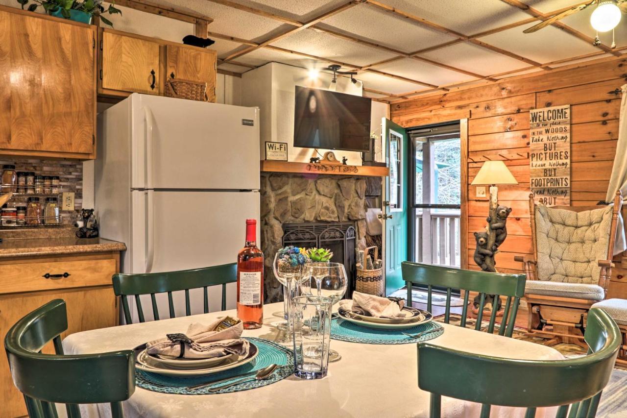 Smoky Mountain Cozy Cove Cabin Deck And Fire Pit! Cosby Esterno foto